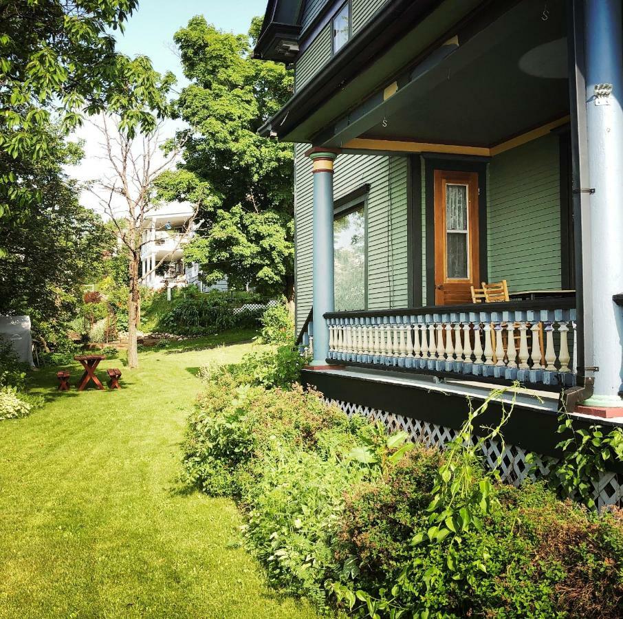 ホテルHarbor Hill House ベイフィールド エクステリア 写真