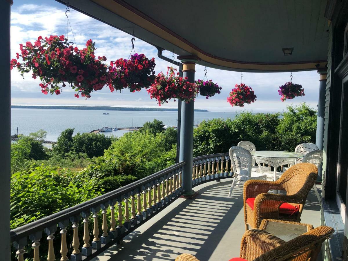 ホテルHarbor Hill House ベイフィールド エクステリア 写真
